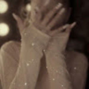 Meet your Posher, Ella